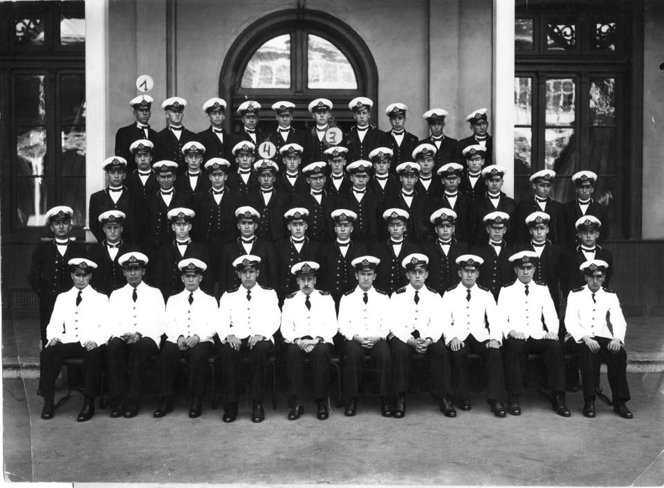 Graduación de Guardiamarinas 1944 Portal de los 7 mares